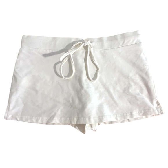 Edikted Monrow Micro Skort - Picture 2 of 4